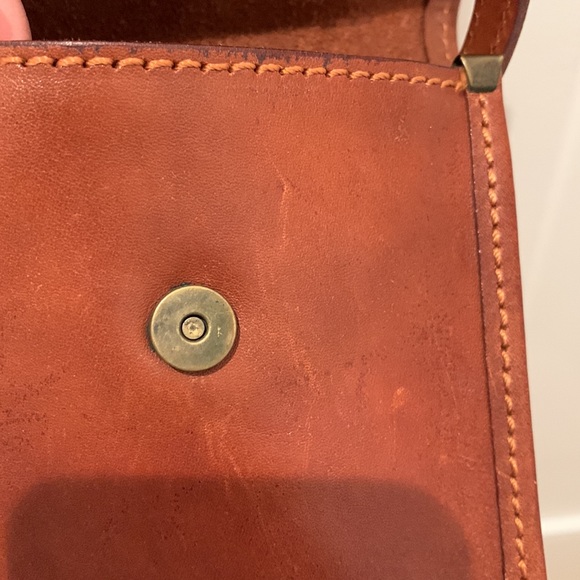 Small Leather Crossbody 100% Genuine Leather made in Italy🤎 - Picture 7 of 7